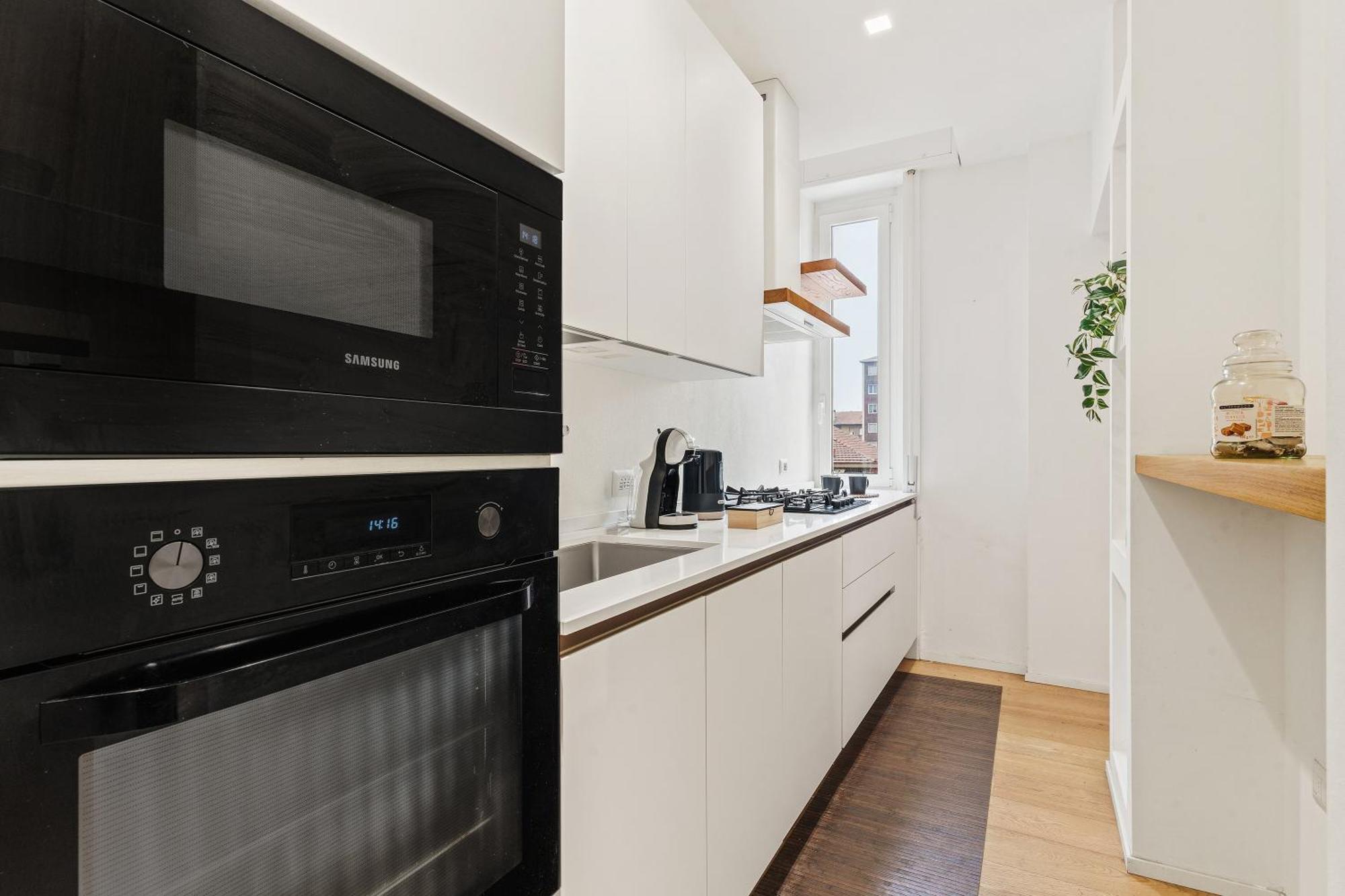 Tortona-Navigli Luxury Desing District Wifi E Neflix Apartment Милано Екстериор снимка
