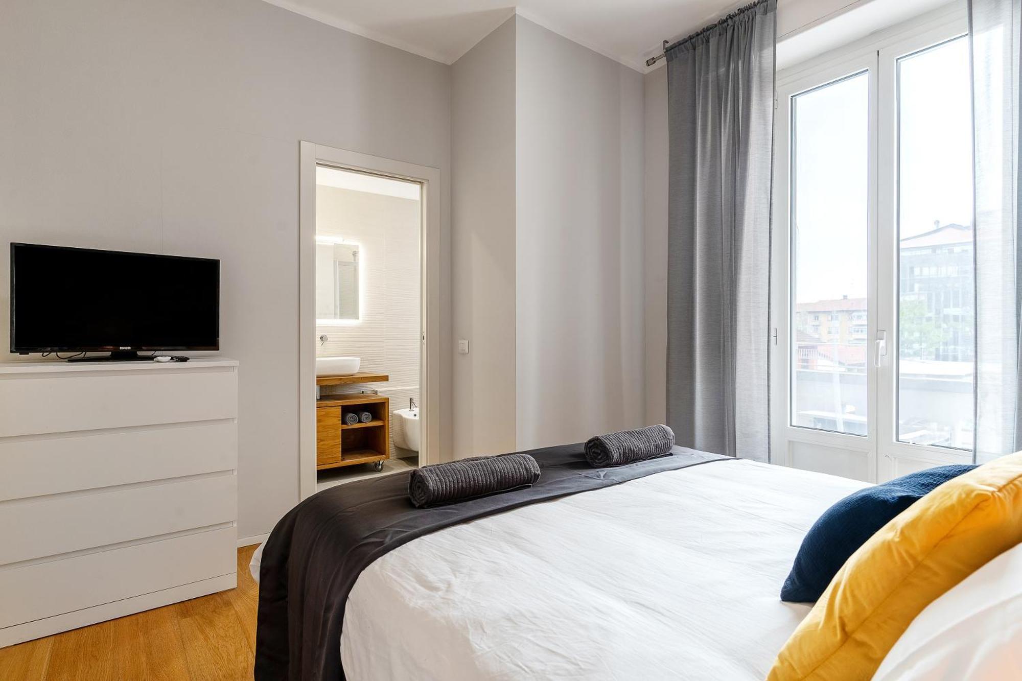 Tortona-Navigli Luxury Desing District Wifi E Neflix Apartment Милано Екстериор снимка