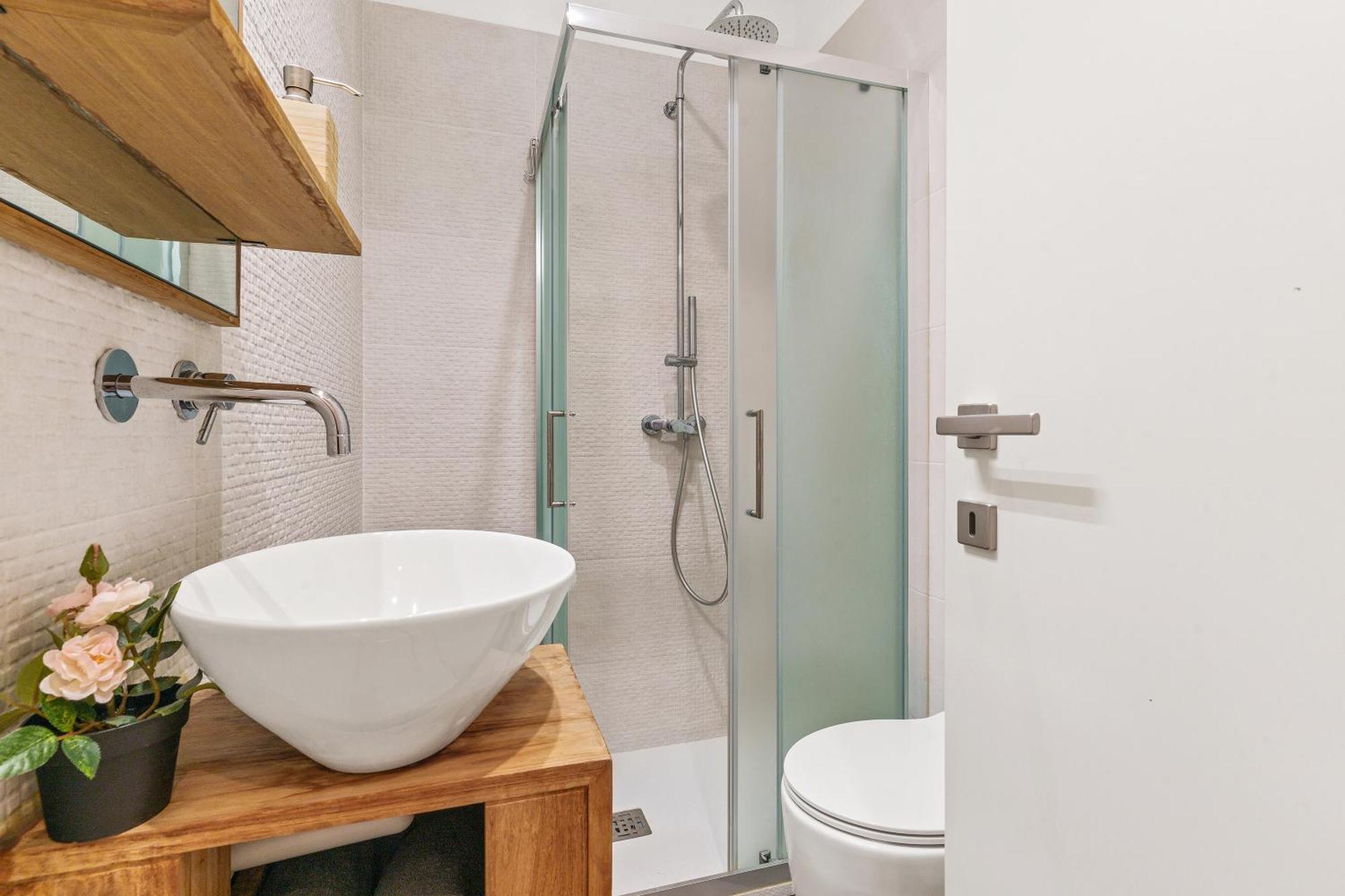 Tortona-Navigli Luxury Desing District Wifi E Neflix Apartment Милано Екстериор снимка